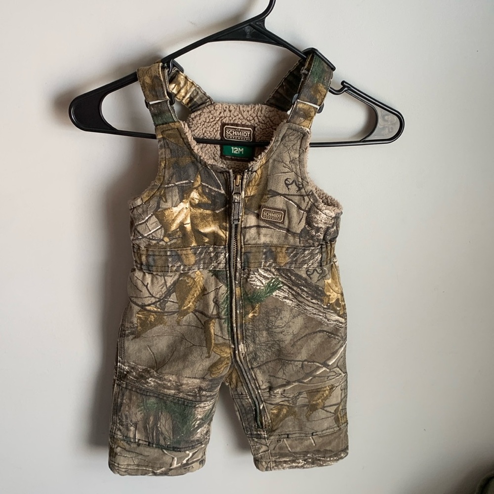Boy camo bibs